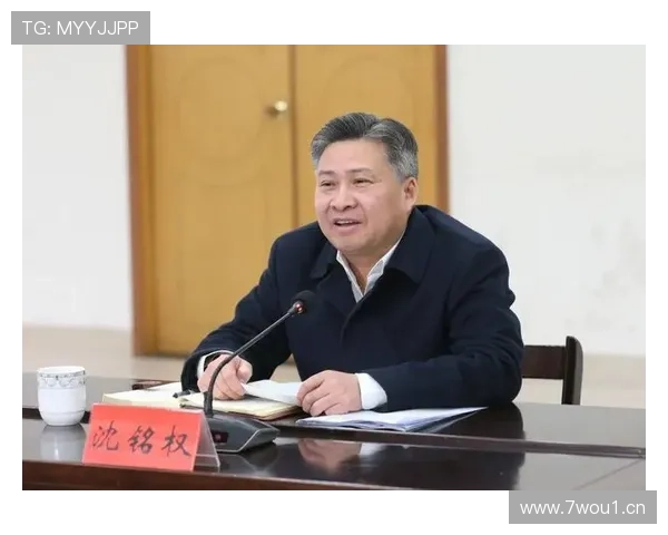 全面展现当代杰出企业家成长历程与创新精神的深度人物简介全面篇